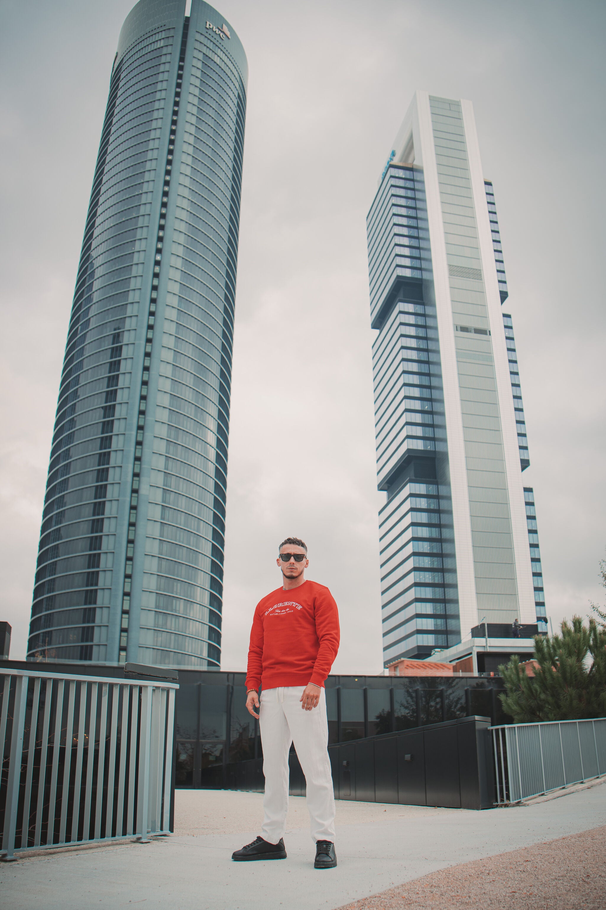 Sudadera Roja Fine-Line Dpto.